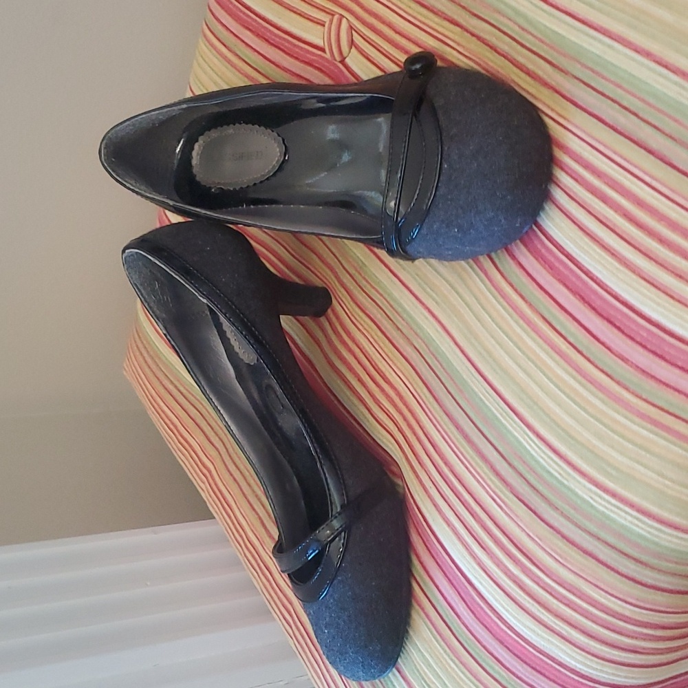 Classified heels